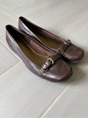 Michelle D Brown Leather Slip-On Loafers with Buckle Accent